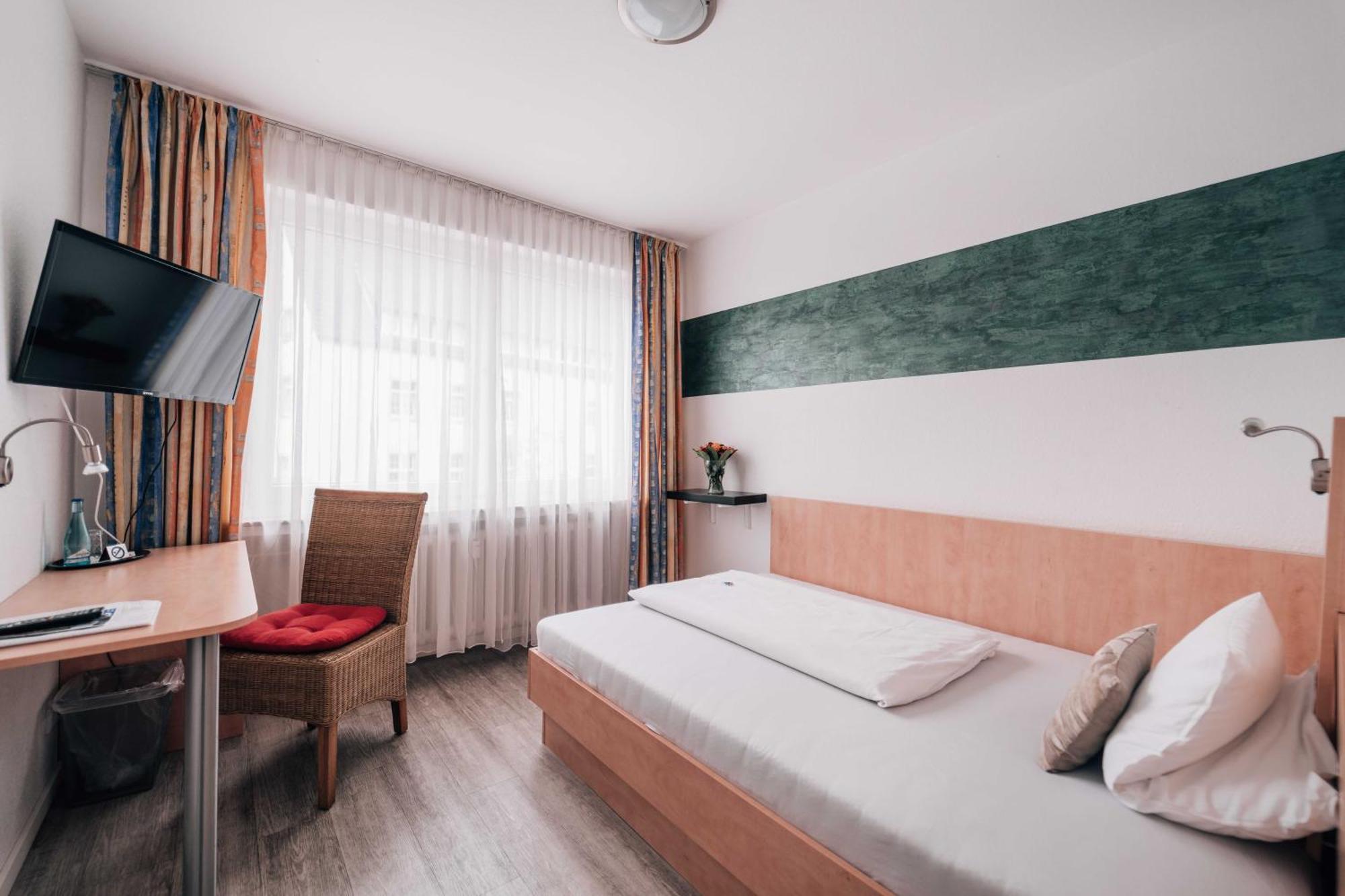 Hotel International Am Theater Munster  Bagian luar foto