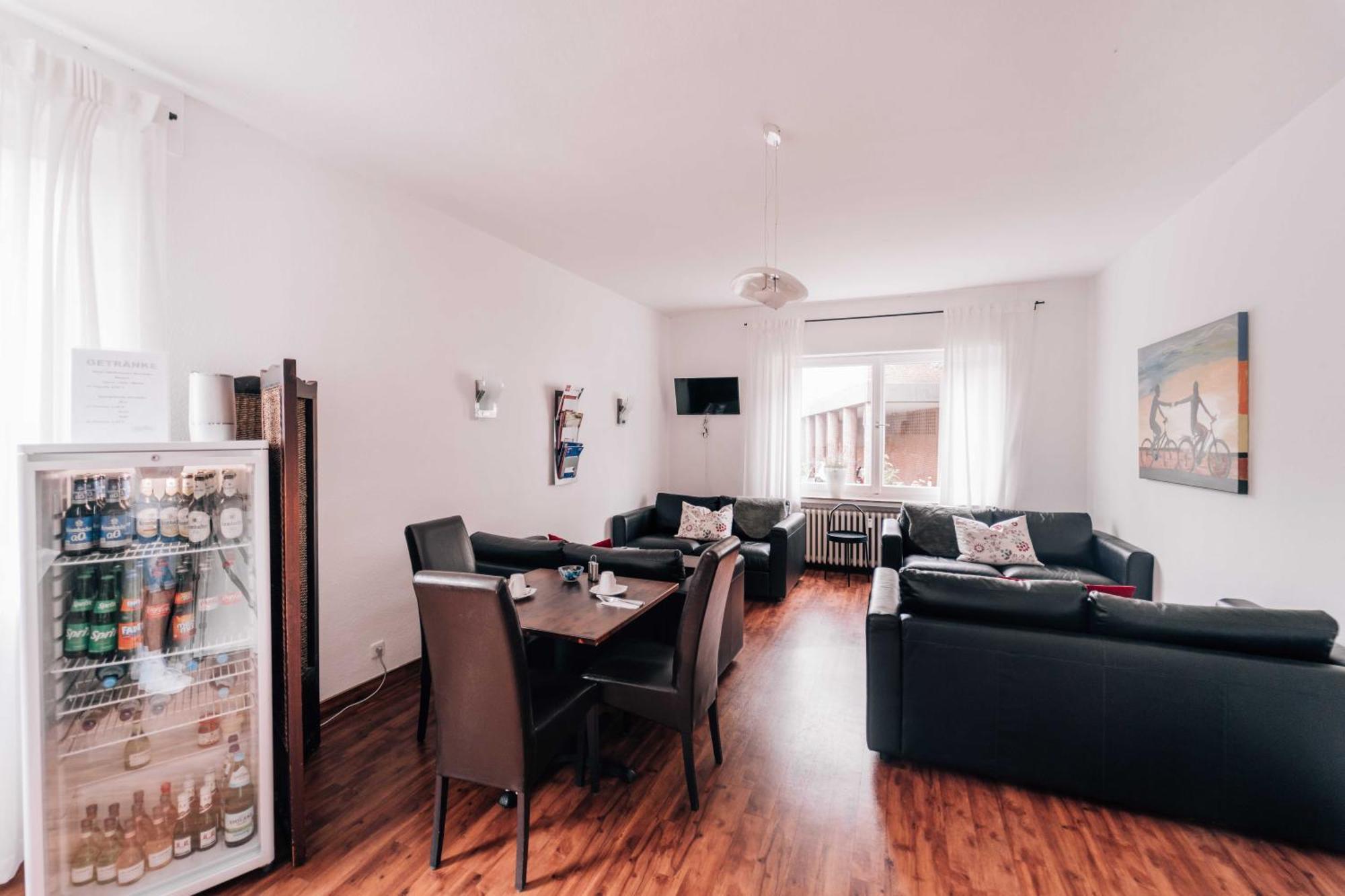 Hotel International Am Theater Munster  Bagian luar foto
